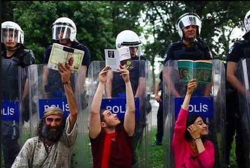 1 - Protestos 31-05-2013 Turquia