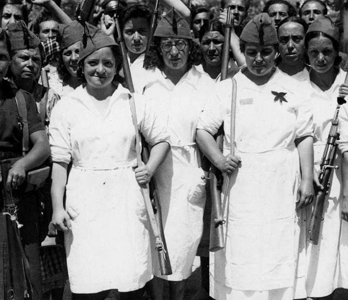 Um grupo de mulheres batalhão Francos Rodríguez, que, em julho de 36, foi para Somosierra (Madrid).